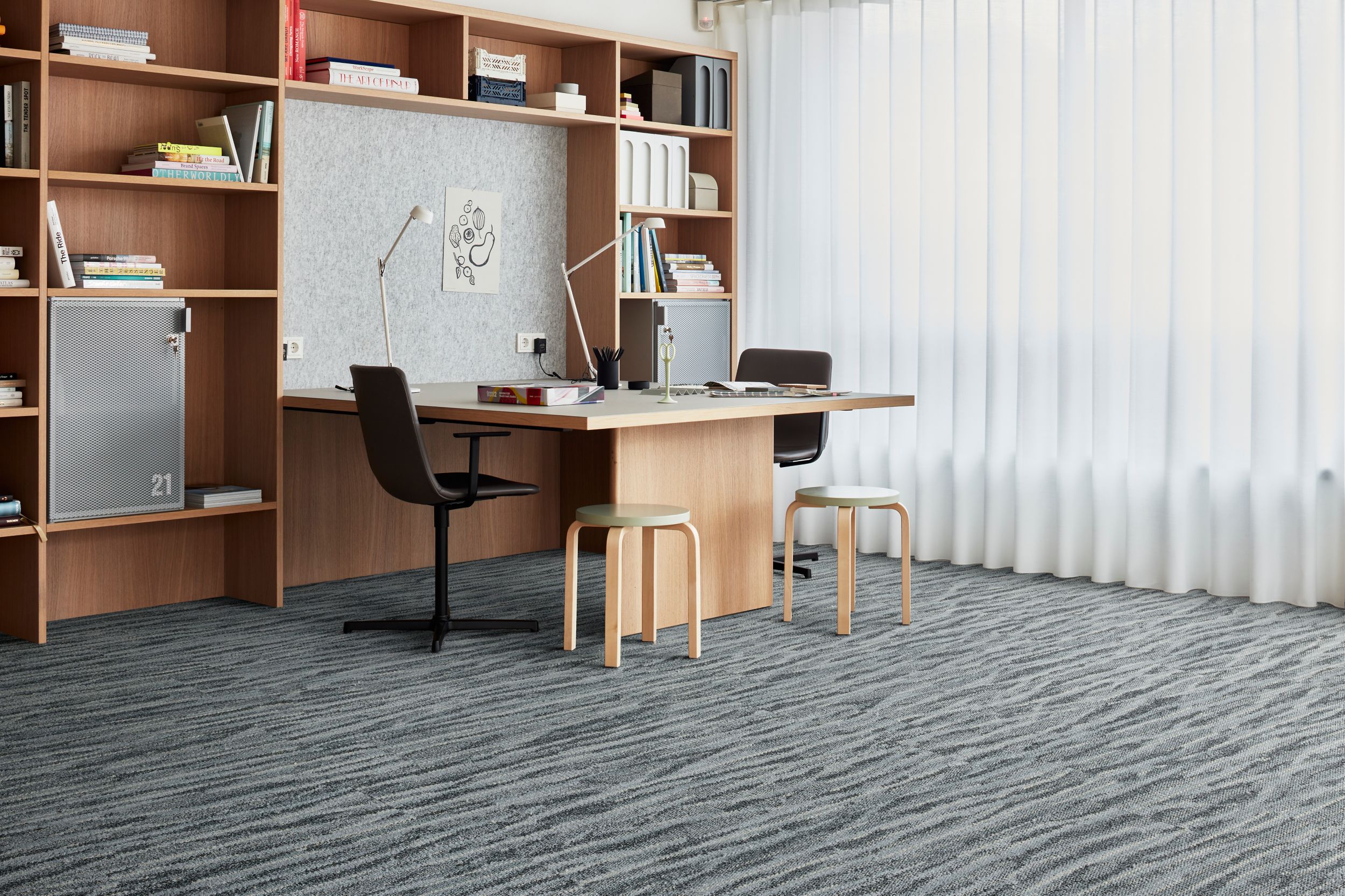 Interface Another Angle plank carpet tile in private office image number 4